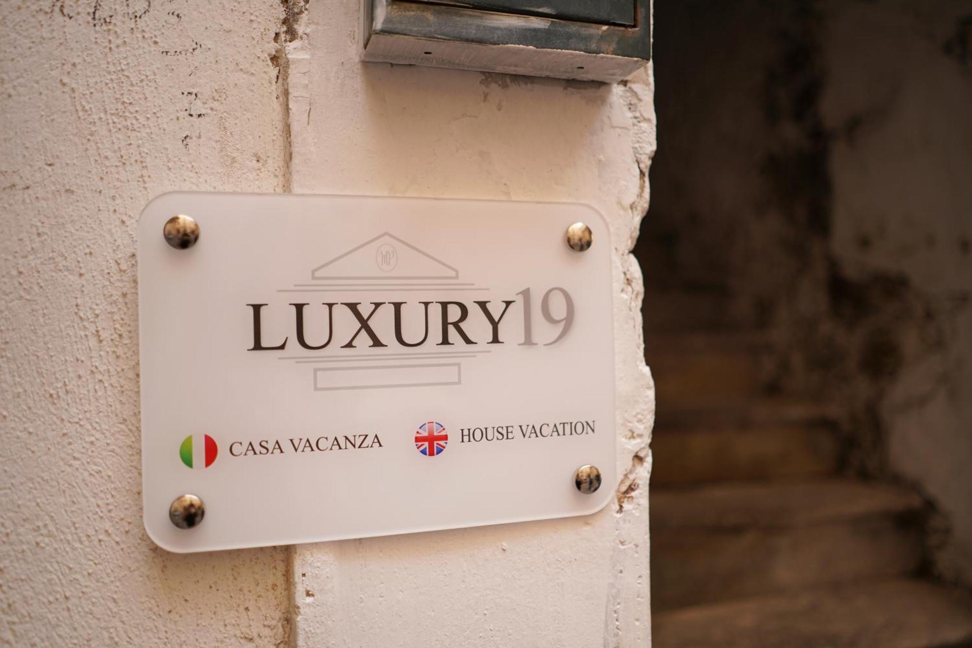 Luxury19 - View Of Vesuvius Apartment Naples Luaran gambar